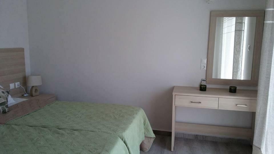 Nianthy Apartments ฟาลิรากี ภายนอก รูปภาพ